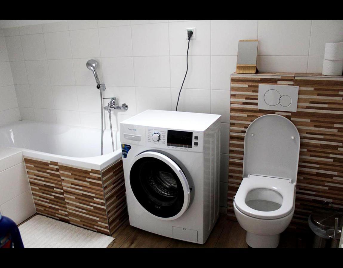 Villa Brigit Nova Lesna Ngoại thất bức ảnh